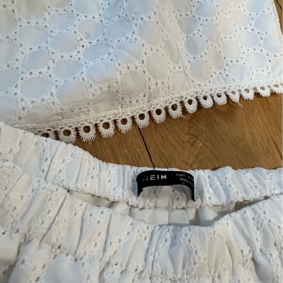 SHEIN White Eyelet Ruffle Set - Picture 2 of 6